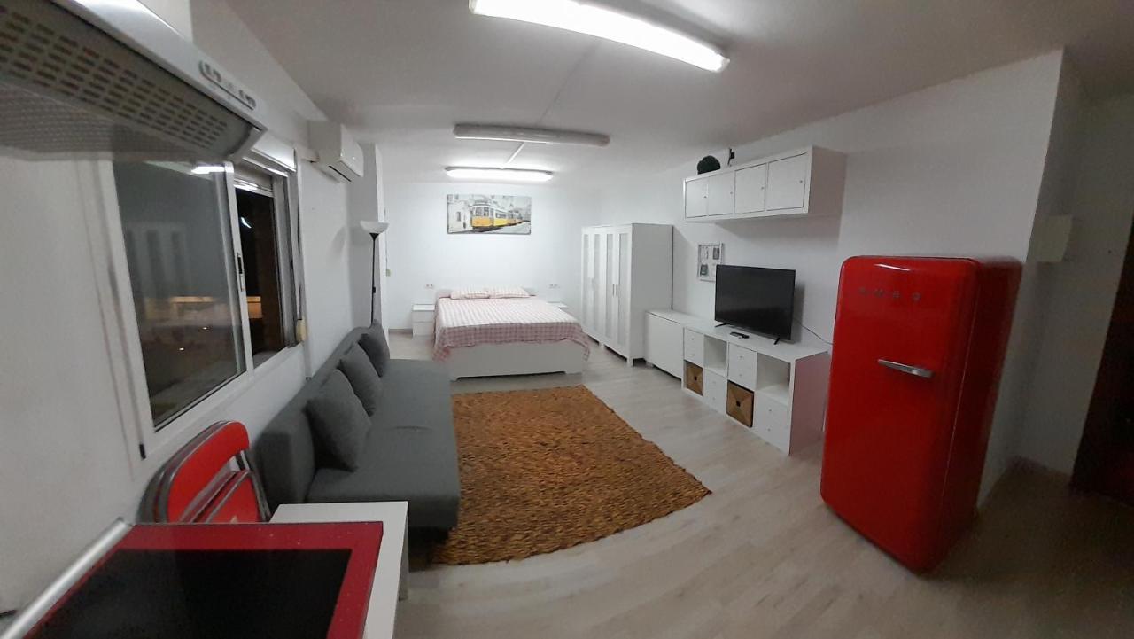 Apartment Estudio Frente A Estacion Maria Zambrano Malaga